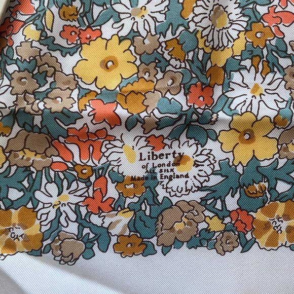 Vintage Liberty of London Silk Scarf - Autumn Floral Print with Original Package - Picture 8 of 14